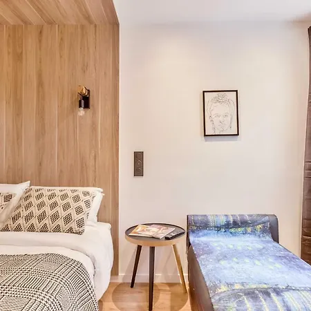 Apartment 103 - Urban Grands Boulevards